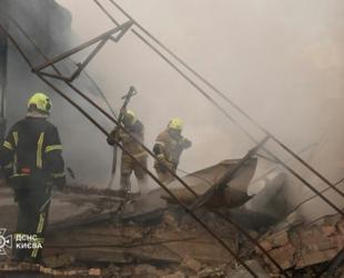 Ukraine hits multiple Russian regions, killing 8: officials