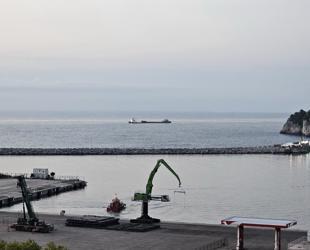Drone hits Türkiye-bound ship in Black Sea