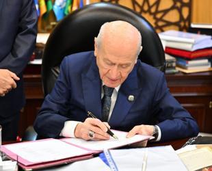 Bahçeli first to sign bill tied to anti-terror initiative