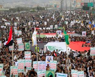 Houthis say attacked Saudi tanker