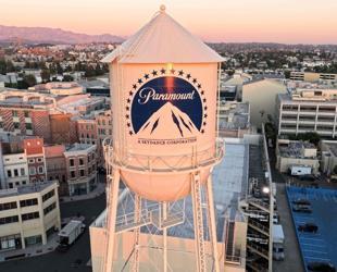 UK clears Paramounts takeover of Warner Bros