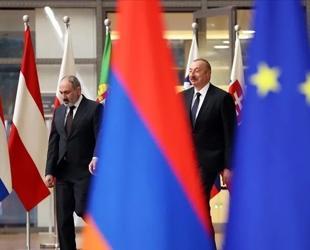 Aliyev, Pashinyan discuss peace process on summit anniversary