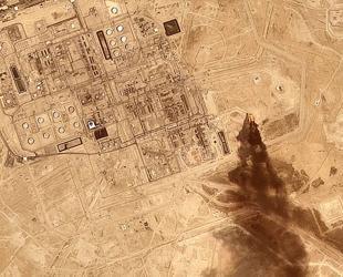 Houthi attacks kill 11 in Yemen, target Saudi refinery