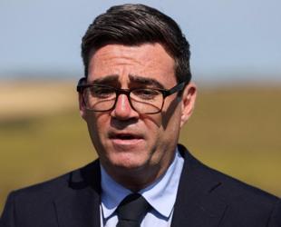 UK PM Burnham vows to end subscription traps amid cost-of-living crisis