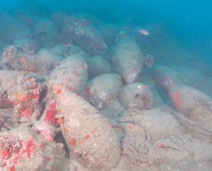 Roman wreck carrying amphorae found off Sicily