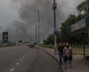 Russian barrage on Ukraine kills 9, wounds dozens