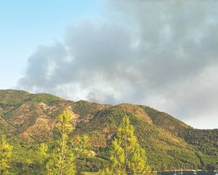 Navy ships haul water tenders to Marmaris