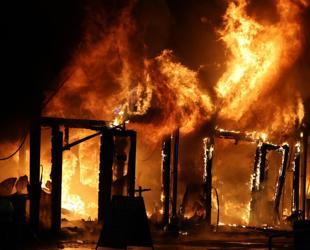 Strikes kill 12 in Russia and Ukraine