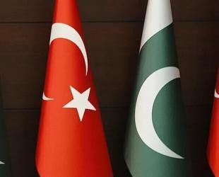 Pakistan to honor 3 Turkish ministers with award