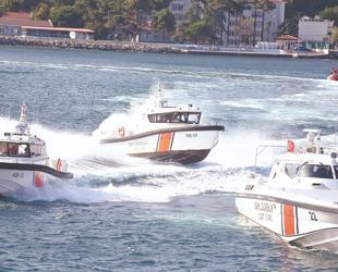 Coast guard seizes 1.6 tons of drugs in marine sweeps