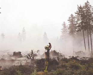 Belgian wildfire ‘encircled’ but situation still ‘complicated’