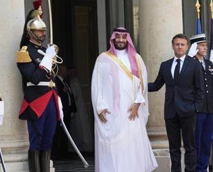 Macron hosts Saudi Arabian leader to enhance Gulf ties