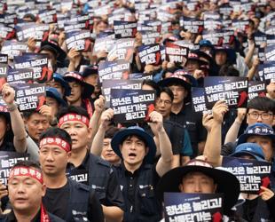 Hyundai reaches tentative deal with workers after strikes