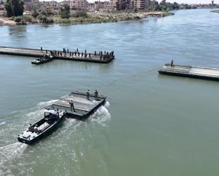 Turkish, Syrian armies complete floating bridge over Euphrates River