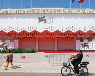 Venice Film Festival to open with stars, Oscar buzz