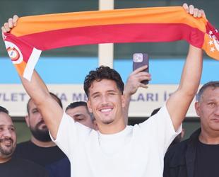 Galatasaray makes late additions to squad