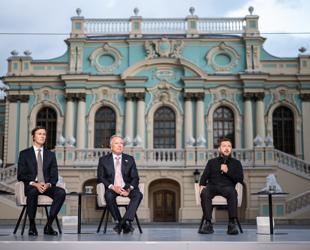 Russia, Ukraine open to renewed three-way peace talks