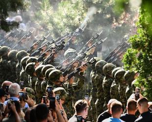 EU condemns glorification at Mladic funeral in Serbia