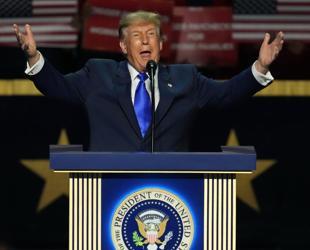 Trump promises Americans $5,000 if Republicans win Congress