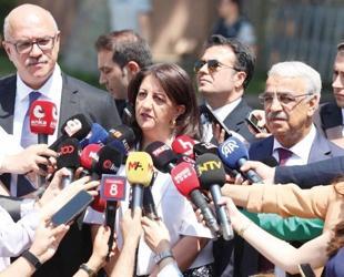 DEM Party MPs make 1st İmralı visit after anti-terror bill passes