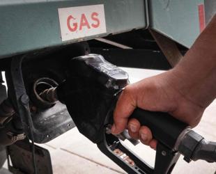 Markets on edge as US Fed meets to tackle high inflation