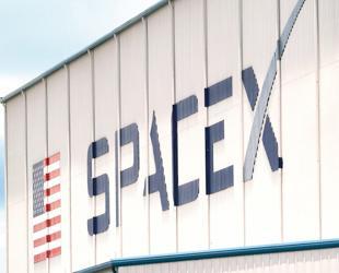 SpaceX prepares for first orbital flight of Starship rocket