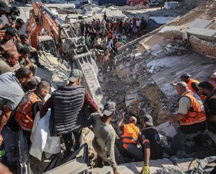 Gaza apartment block collapse leaves 20 dead, many missing