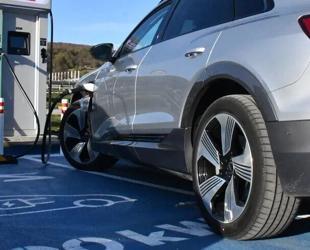 Electric car fleet grows 53 percent in a year