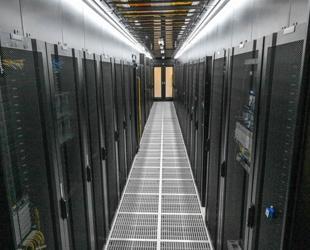 AI ‘warning shots’ focus Beijing on national security risks
