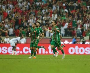 Amedspor atop Süper Lig standings at break