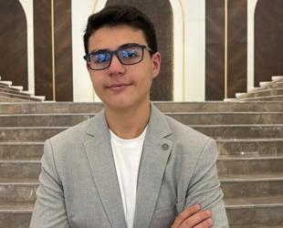 Turkish chess prodigy breaks into global top 20 rankings