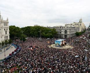 Thousands protest in Spain after housing relief rejected