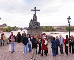 Depeche Mode fans flock to Prague’s Charles Bridge
