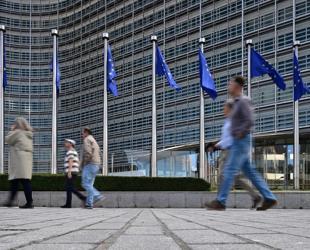 EU, China to hold Beijing talks to avert trade war