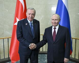 Turkish and Russian leaders discuss ties, Black Sea security
