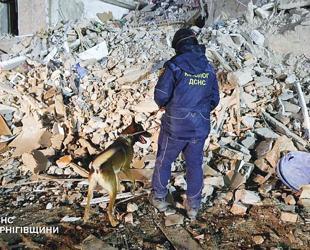 Russian strike on buses kills 12 in Kramatorsk