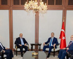 Turkish foreign minister meets Hamas political bureau chief in Ankara