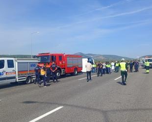 11 killed, more injured in bus-tow truck crash in Manisa