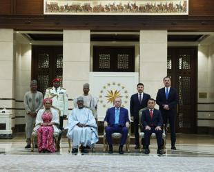 Erdoğan receives credentials from five ambassadors