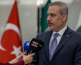 Turkish FM to urge more pressure on Israel at Baku summit