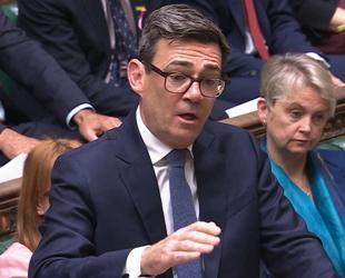 UK economy unexpectedly grew in August ahead of budget