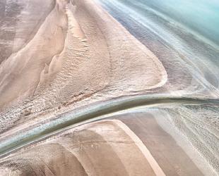 Edward Burtynsky’s ‘Shifting Topography’ to be shown at COP31 in Antalya