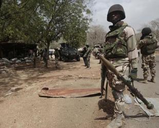 Mine kills eight Nigerian troops