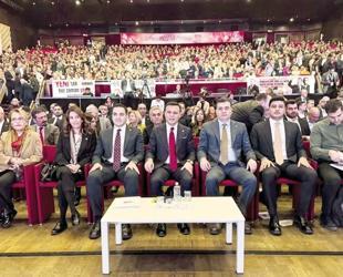 New Party holds first Istanbul congress, elects Çelik