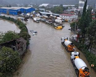 Istanbul flood toll hits seven as search ends