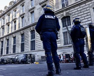 France deploys 70,000 police for fresh protests