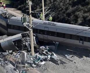 Dozens killed as high-speed trains collide in Spain
