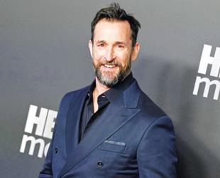 Noah Wyle named People’s Sexiest Man Alive for 2026