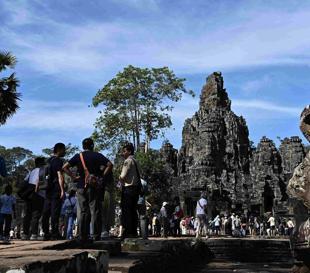 UN urges Cambodia not to evict residents