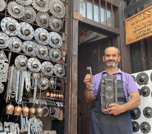 ‘UNESCO Locksmith decorates mansions